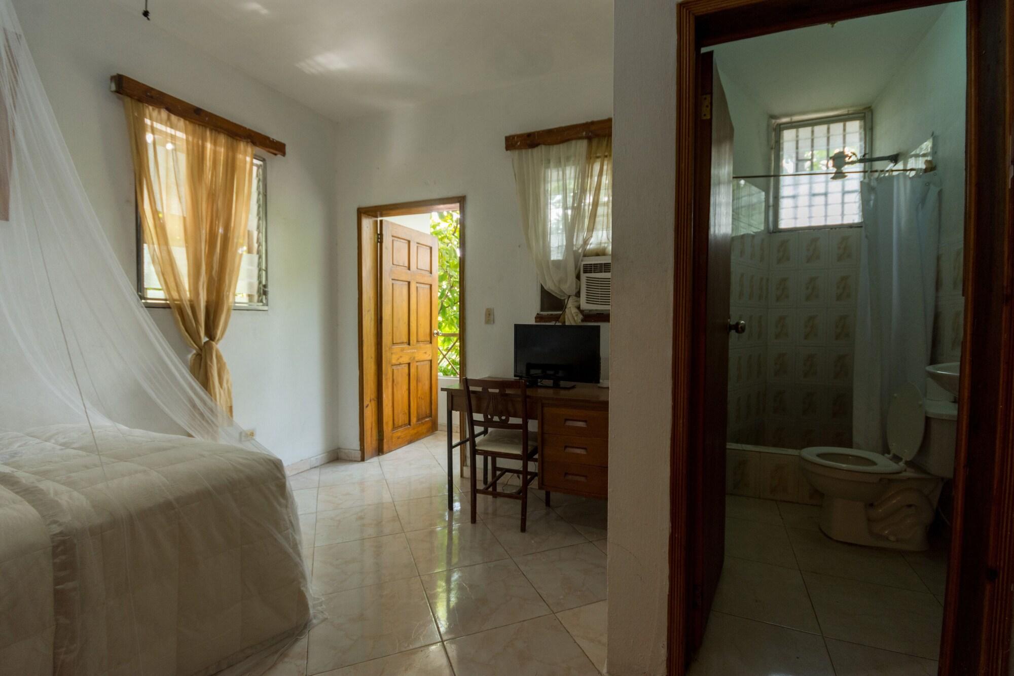 Pacot Breeze Hotel Musseau Ngoại thất bức ảnh