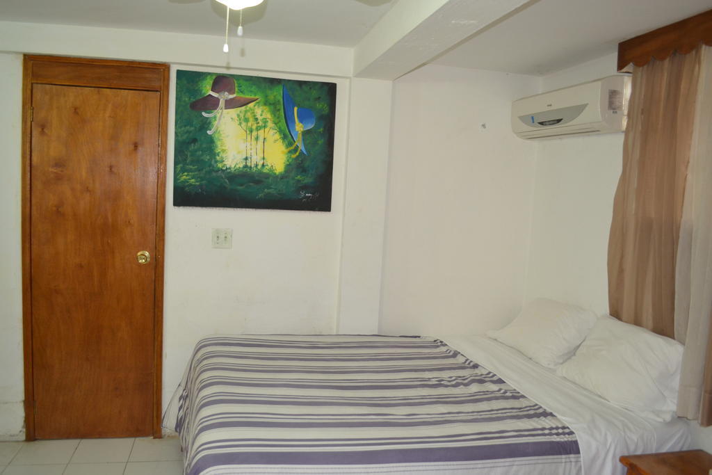 Pacot Breeze Hotel Musseau Phòng bức ảnh