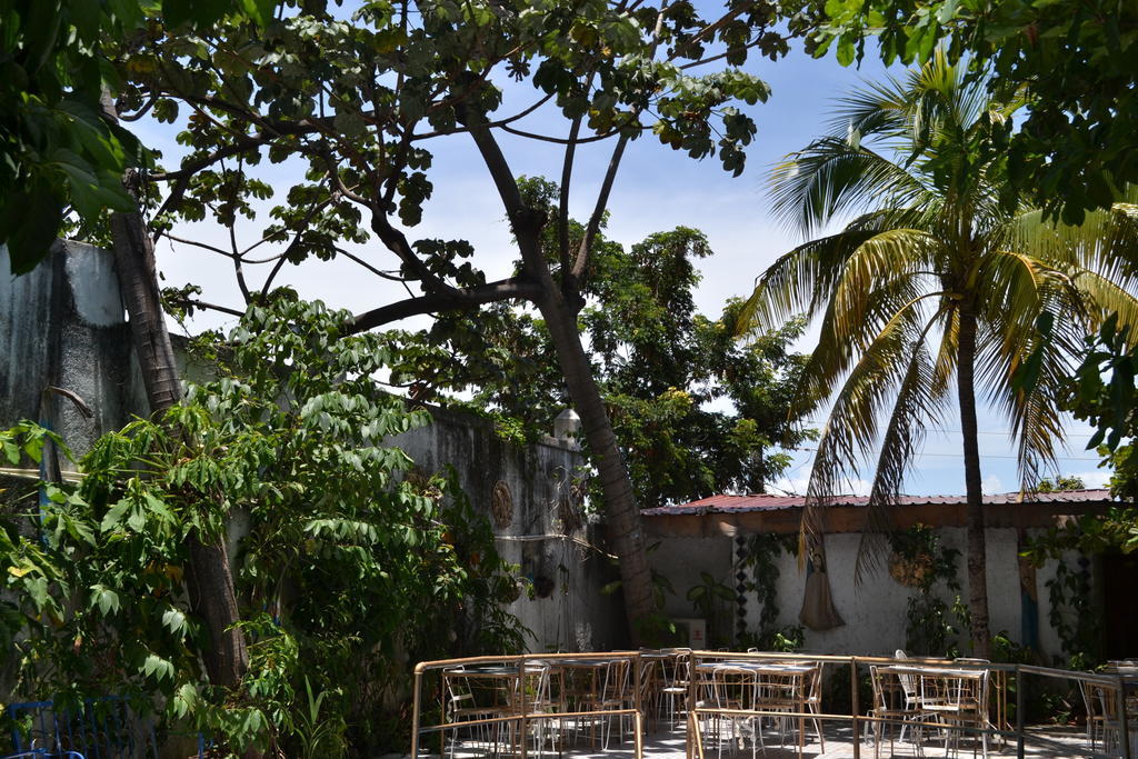 Pacot Breeze Hotel Musseau Ngoại thất bức ảnh