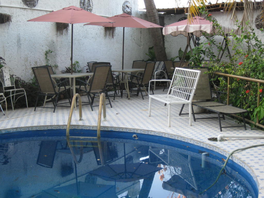 Pacot Breeze Hotel Musseau Ngoại thất bức ảnh