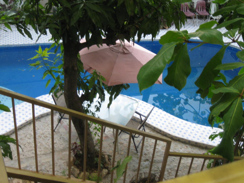 Pacot Breeze Hotel Musseau Ngoại thất bức ảnh